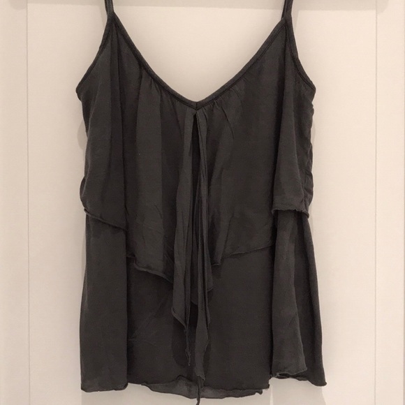 Aritzia Talula Relaxed Ruffled Tank - Picture 2 of 5